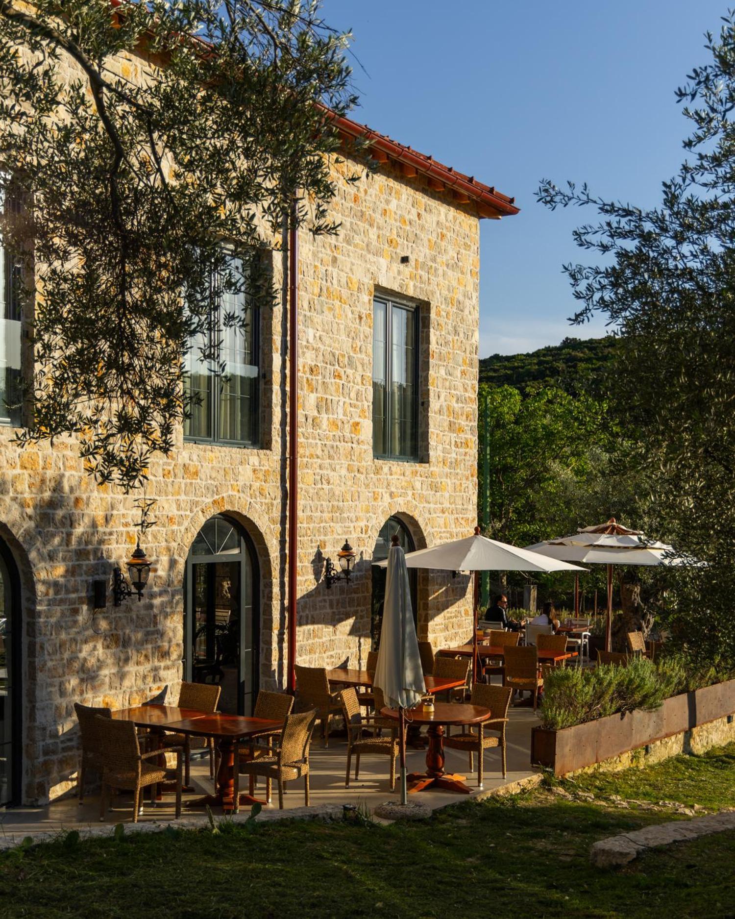 Отель Mashtra - The Olive House Улцинь Экстерьер фото