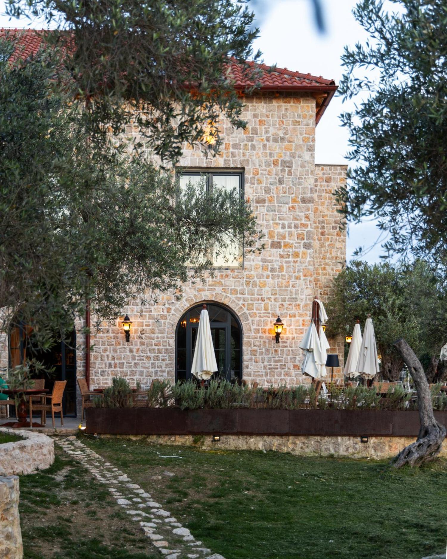 Отель Mashtra - The Olive House Улцинь Экстерьер фото