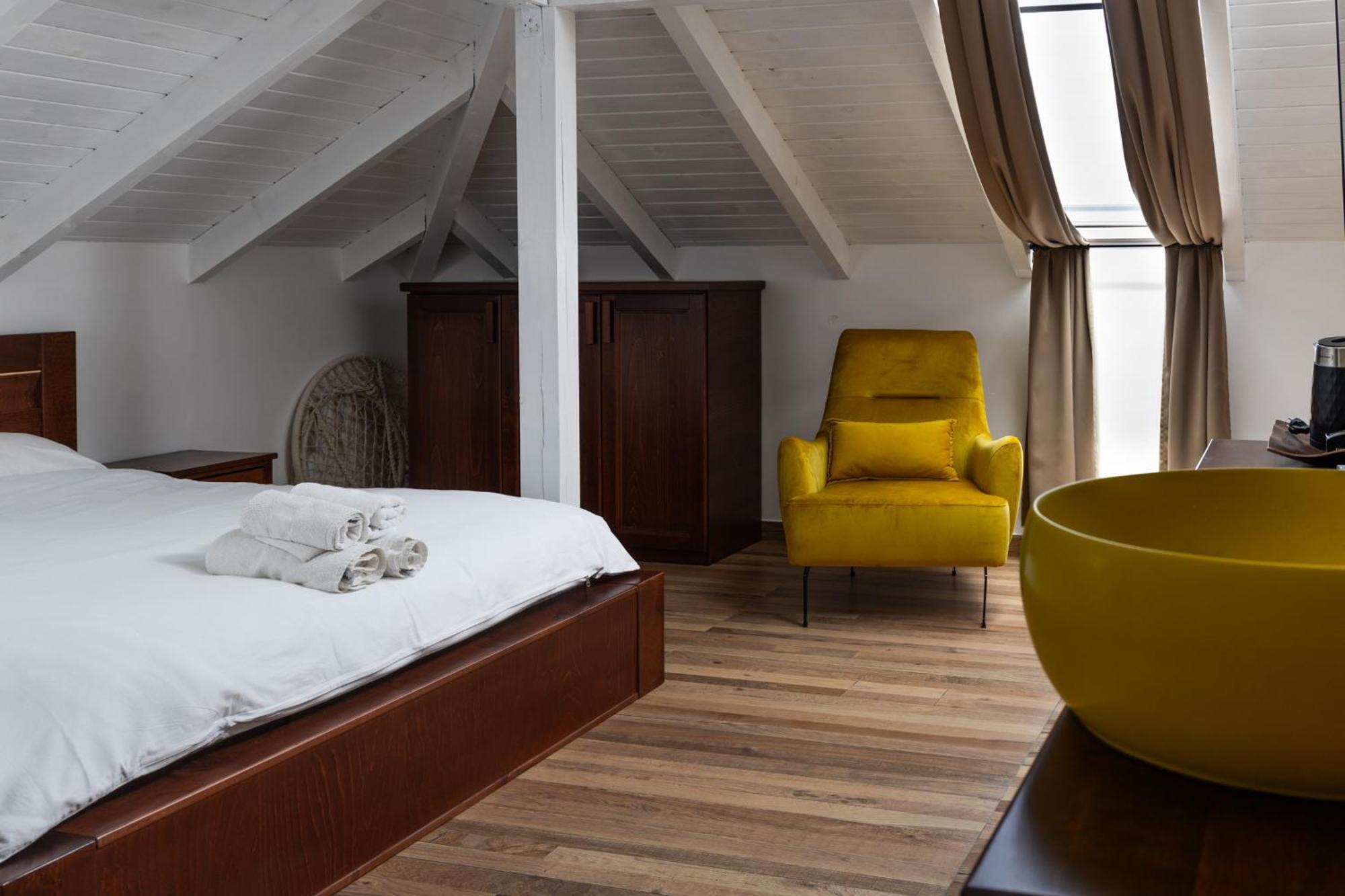 Отель Mashtra - The Olive House Улцинь Экстерьер фото